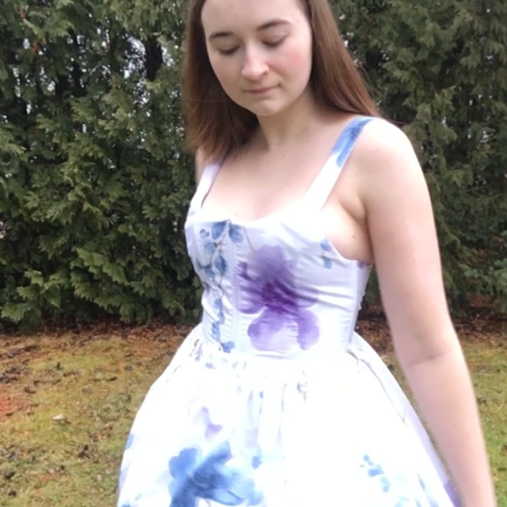 Two pieces dress corset top and long skirt white with florals (prom, wedding) - Picture 4 of 5